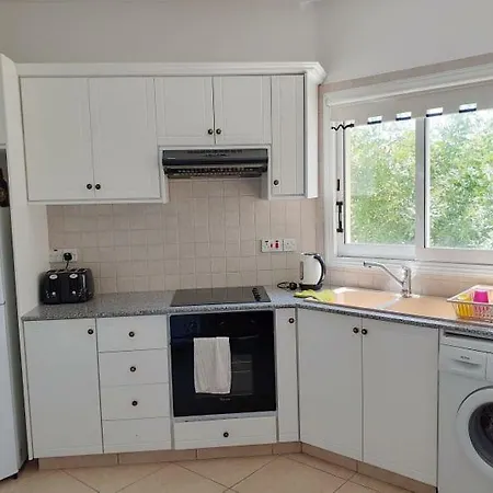 Oneiro 2-bedroom Pool View In - See Cyprus Holiday Homes Appartamento